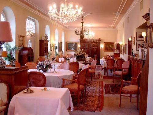 Hotel Fuerstenhof Rathenow Extérieur photo